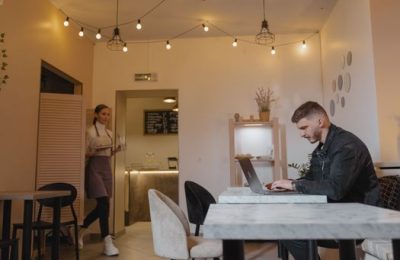 เลือกอุปกรณ์กระจาย WiFi สำหรับร้านค้าเล็ก ๆ อย่างไรดี – 28 กรกฎาคม 2569