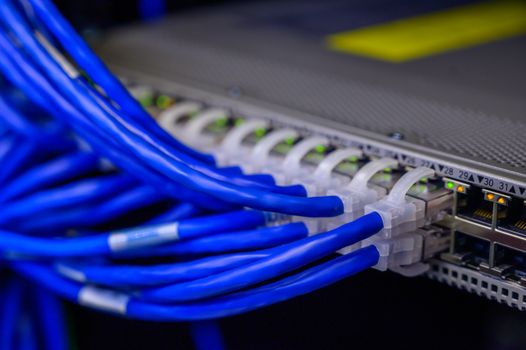 เลือกสาย LAN Cat5e, Cat6, Cat6A ใช้แบบไหนดี