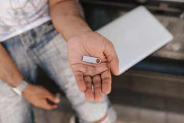 เลือก External SSD กับ Flash Drive ใช้งานต่างกันอย่างไร – 9 กรกฎาคม 2569