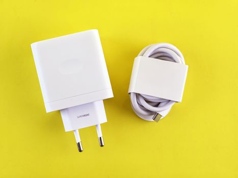 เลือกสายชาร์จ USB-C อย่างไรไม่ให้ชาร์จช้า – 2 สิงหาคม 2569