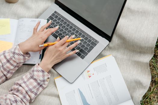 เลือก Notebook สำหรับเรียนและทำงาน ต้องดูอะไรบ้าง – 28 กันยายน 2569