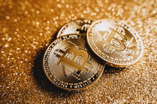พื้นฐานการลงทุน Cryptocurrency – 1 ตุลาคม 2569